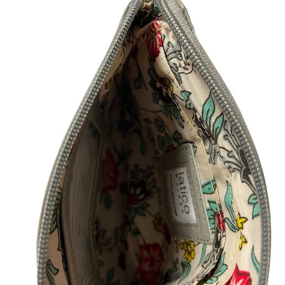 Latico NWT Genuine Leather Grey Wristlet Wallet (2643) - Picture 4 of 7